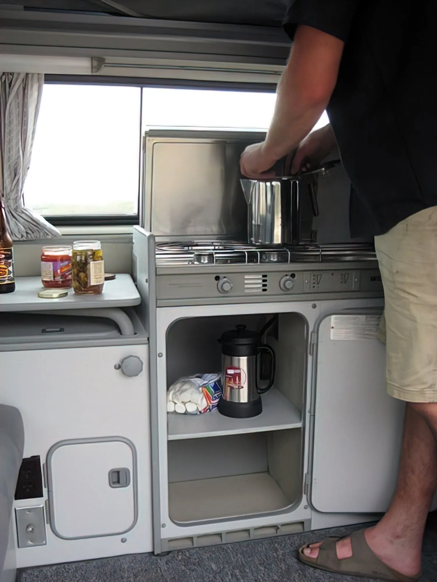 Fridge Elimination Kit [Vanagon]