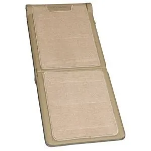 Short Bi-Fold Pet Ramp Carpeted